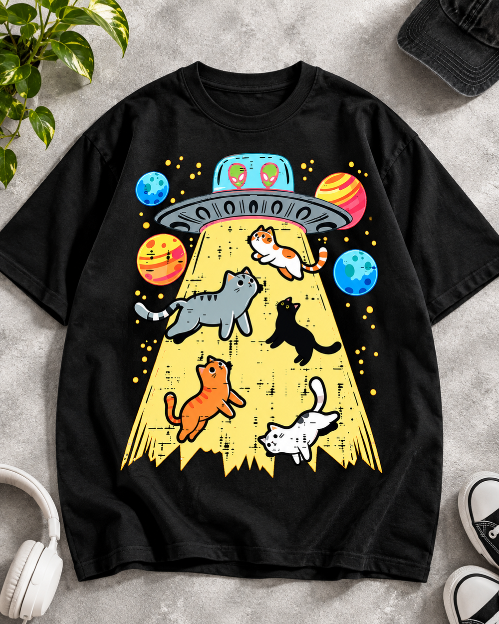 Cats UFO Abduction Cat Lover Oversized Graphic T-Shirt